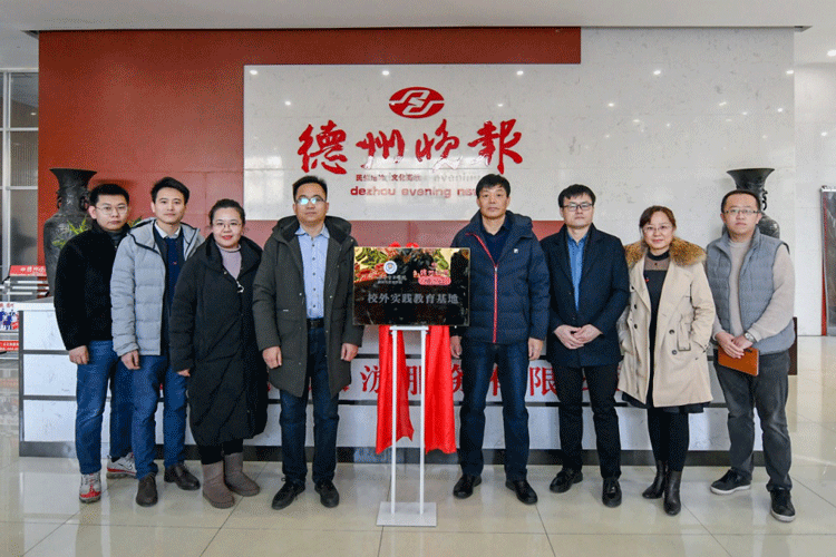 1614911276617528.gif 图片2.gif